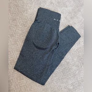 NVGTN contour leggings size S